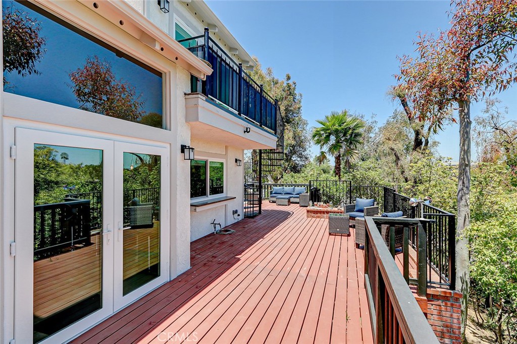 10 Cambridge Manhattan Beach, CA 90266 - Photo 30 of 53