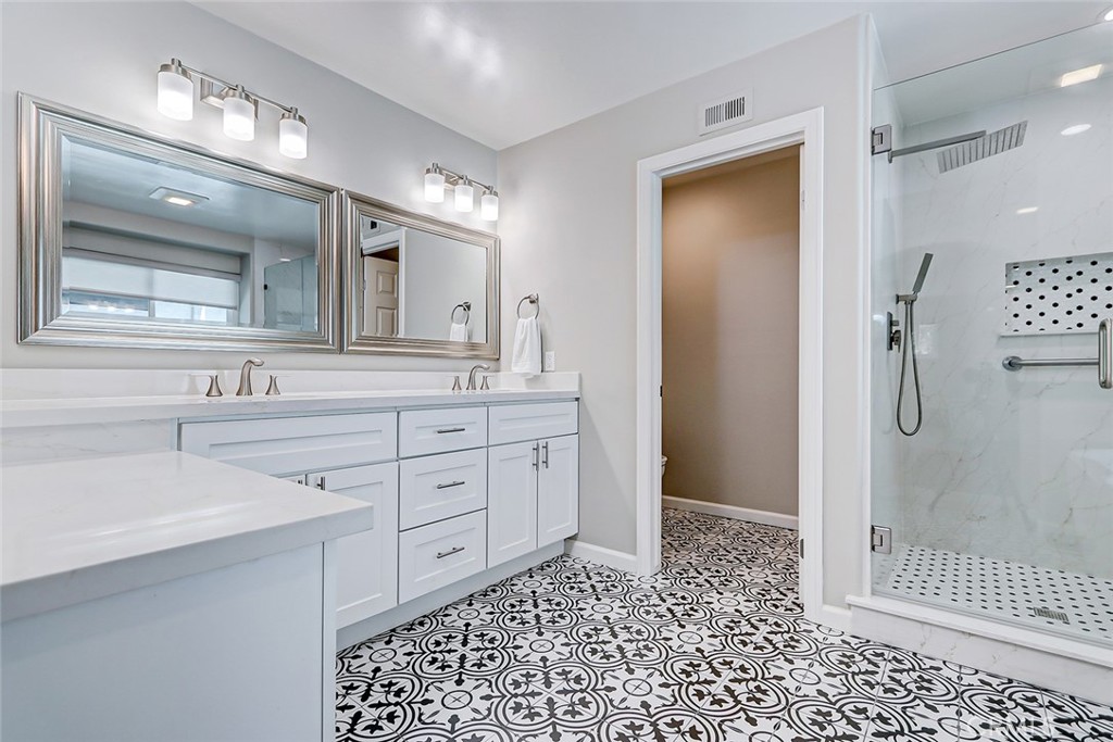 10 Cambridge Manhattan Beach, CA 90266 - Photo 44 of 53