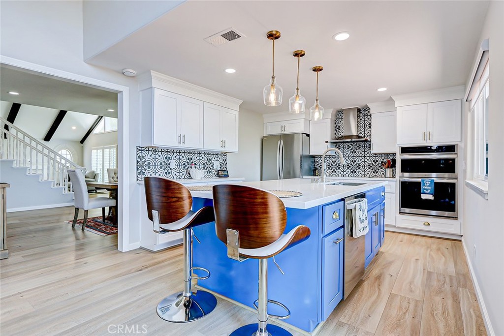 10 Cambridge Manhattan Beach, CA 90266 - Photo 5 of 53