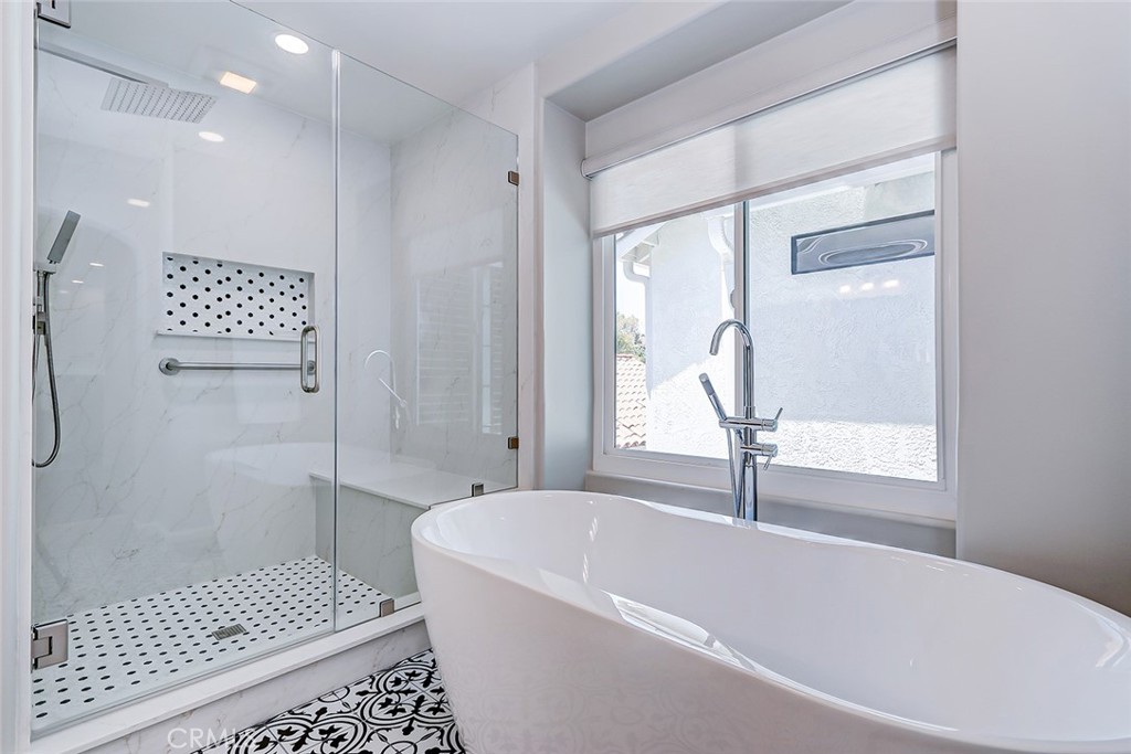 10 Cambridge Manhattan Beach, CA 90266 - Photo 8 of 53