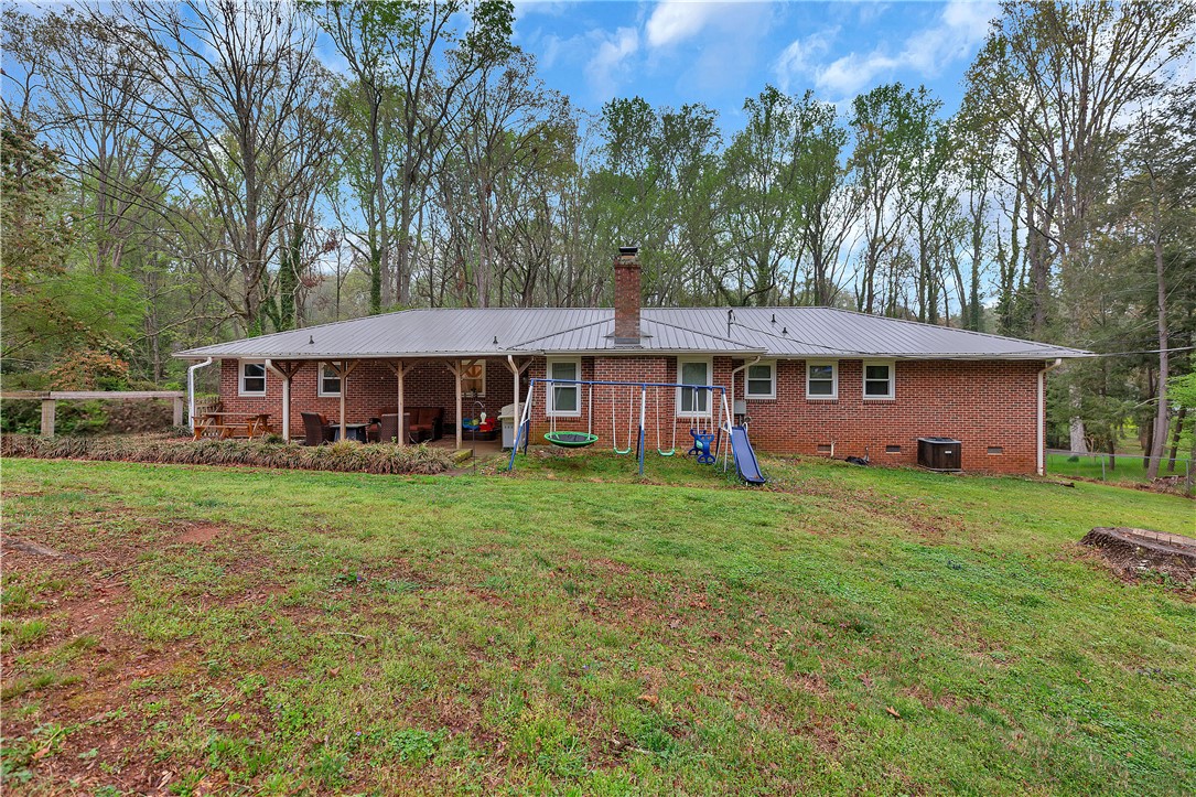 403 Brookgreen Drive Anderson, SC 29625 - Photo 33 of 36