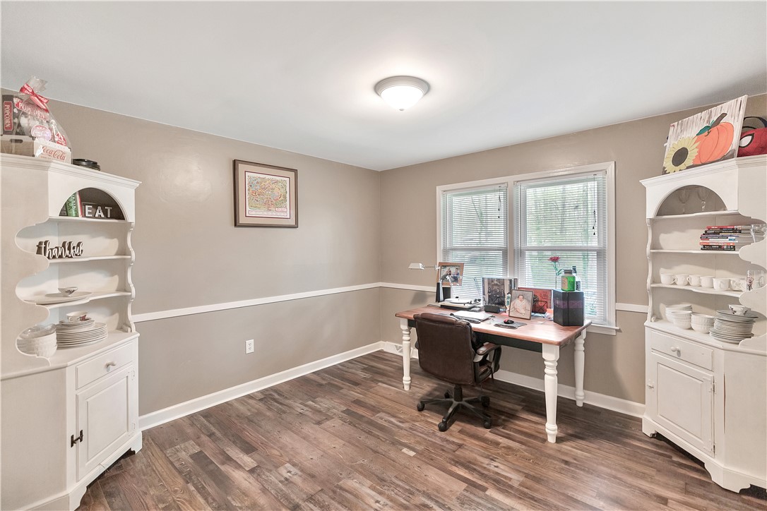 403 Brookgreen Drive Anderson, SC 29625 - Photo 9 of 36