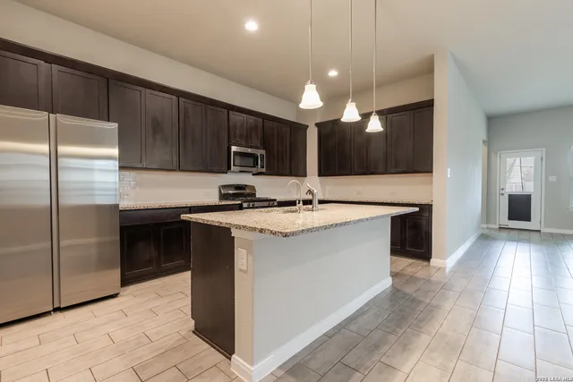 $1,890 | 13109 Blue Flame Drive, San Antonio, TX 78245