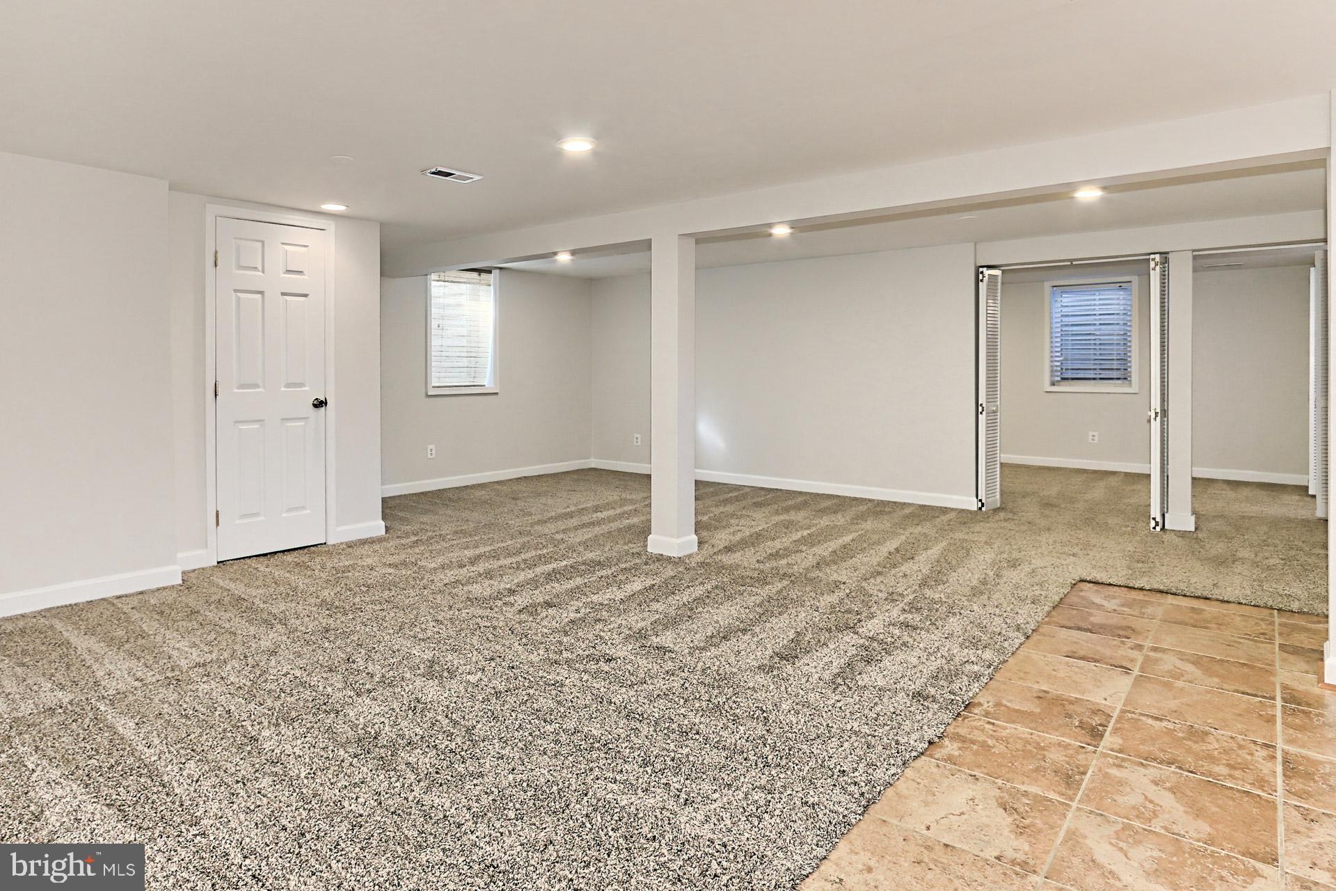 9401 Ox Road Lorton, VA 22079 - Photo 21 of 51 Rec room with plenty of entertaining space!