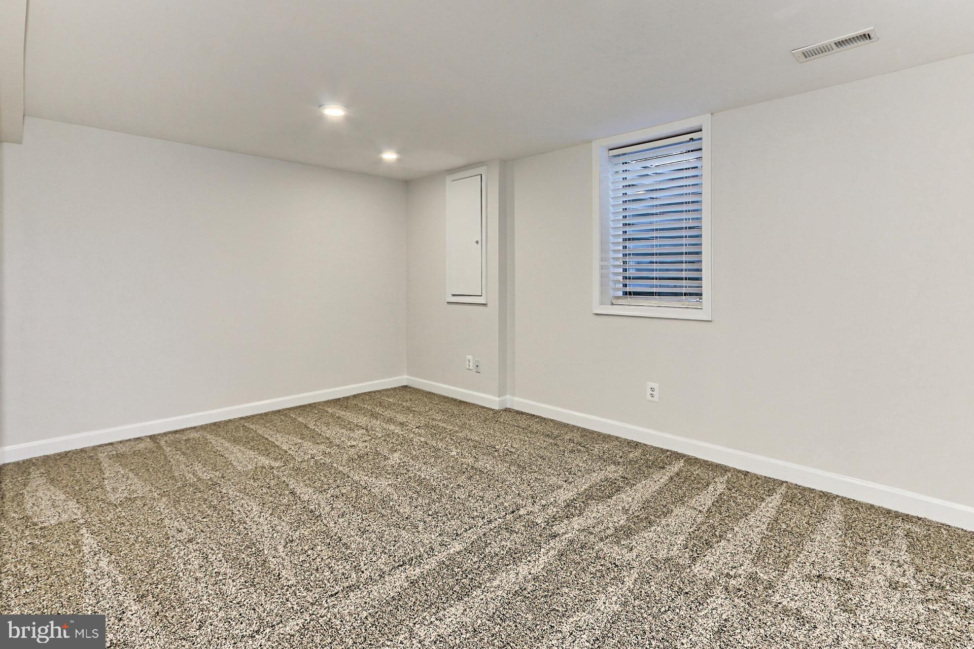 9401 Ox Road Lorton, VA 22079 - Photo 22 of 51 Spacious lower level 3rd bedroom