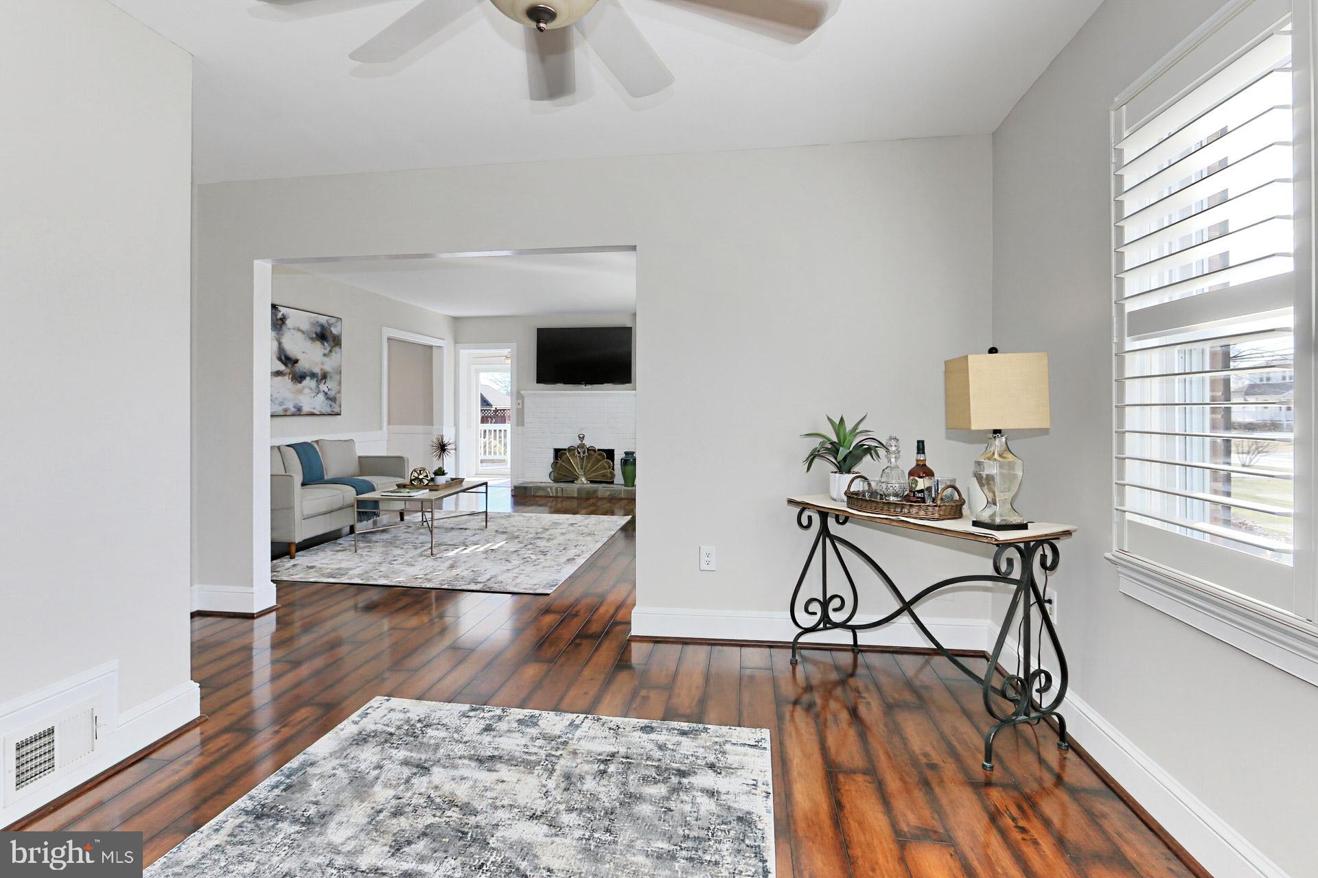 9401 Ox Road Lorton, VA 22079 - Photo 5 of 51 Den can be converted back into a bedroom