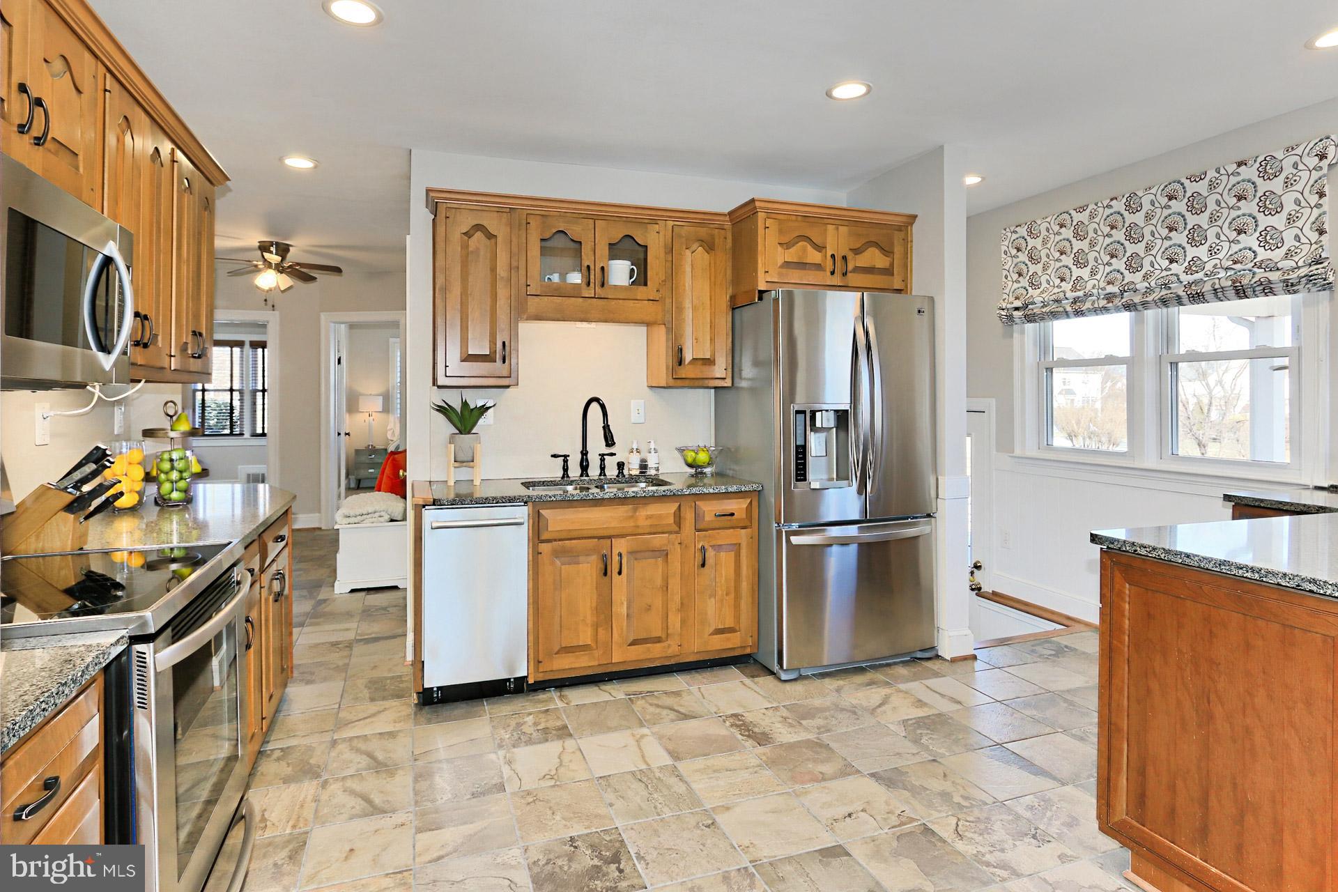 9401 Ox Road Lorton, VA 22079 - Photo 10 of 51 Kitchen offers plenty of storage