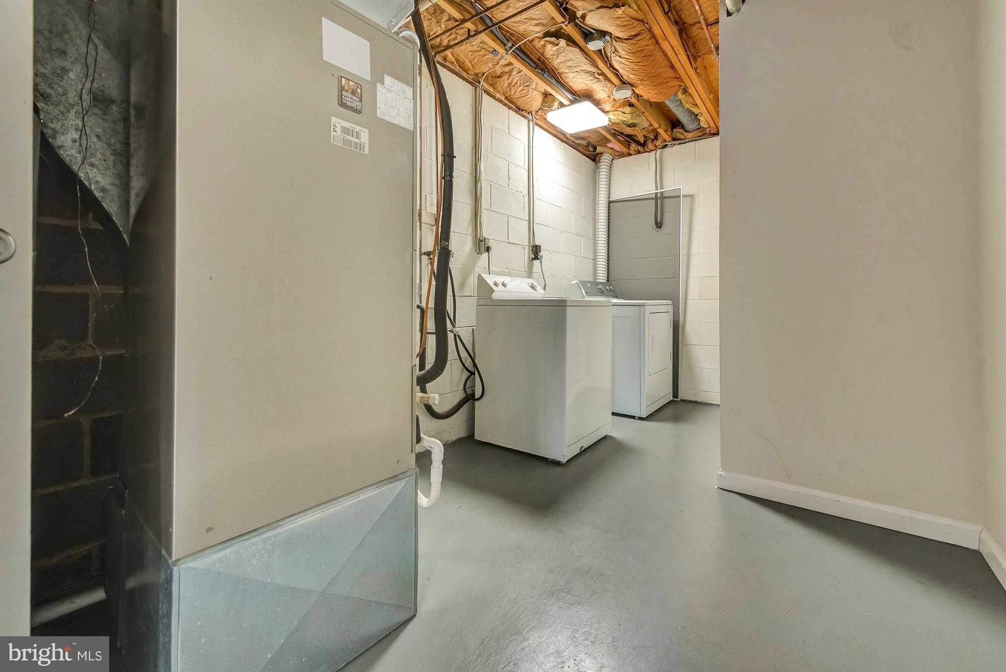 17624 Kohlhoss Road Poolesville, MD 20837 - Photo 30 of 36 a view of a storage & utility room
