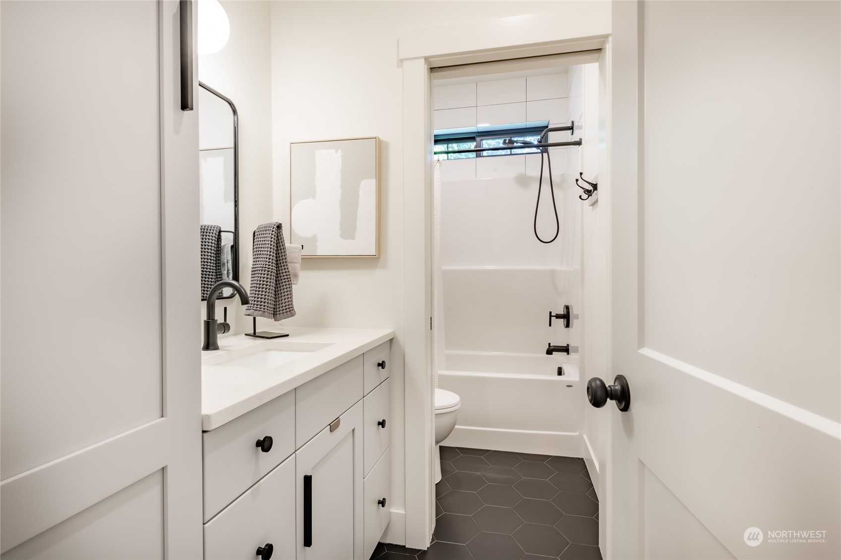 6032 Birch Point Road Blaine, WA 98230 - Photo 8 of 40 Gallery Image 8