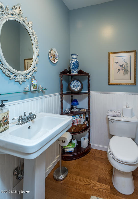 1908 Long Run Road Louisville, KY 40245 - Photo 20 of 37 Powder room