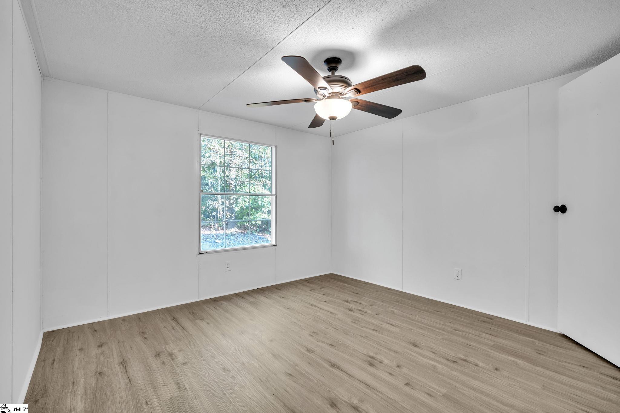 144 Windmont Road Pickens, SC 29671 - Photo 11 of 25