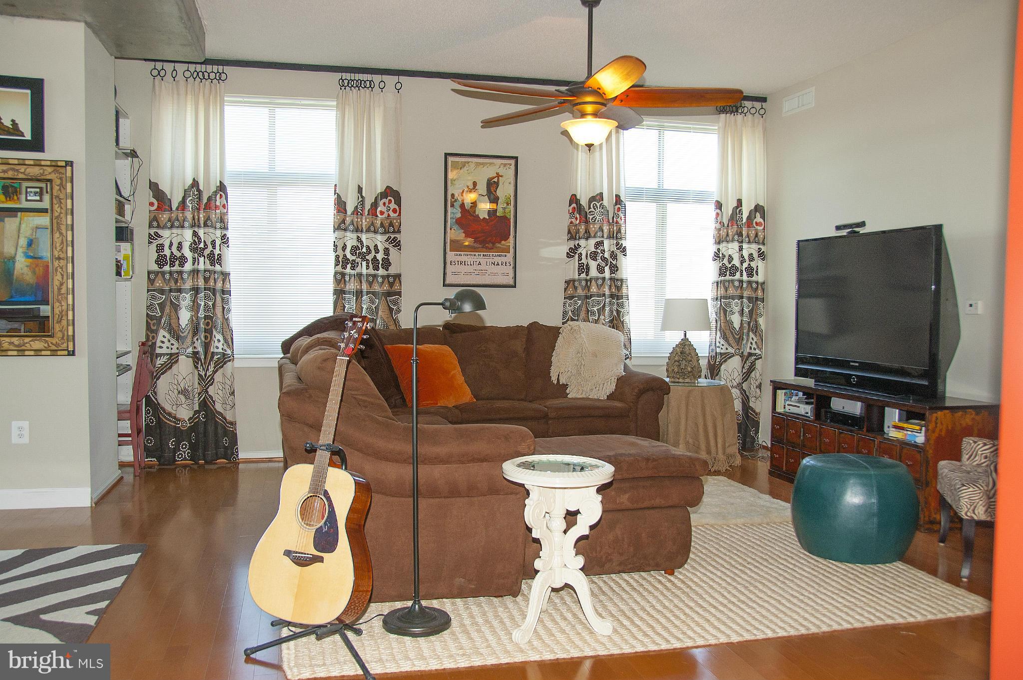 11700 Old Georgetown Road, Unit 1410 North Bethesda, MD 20852 - Photo 16 of 29 Living Room