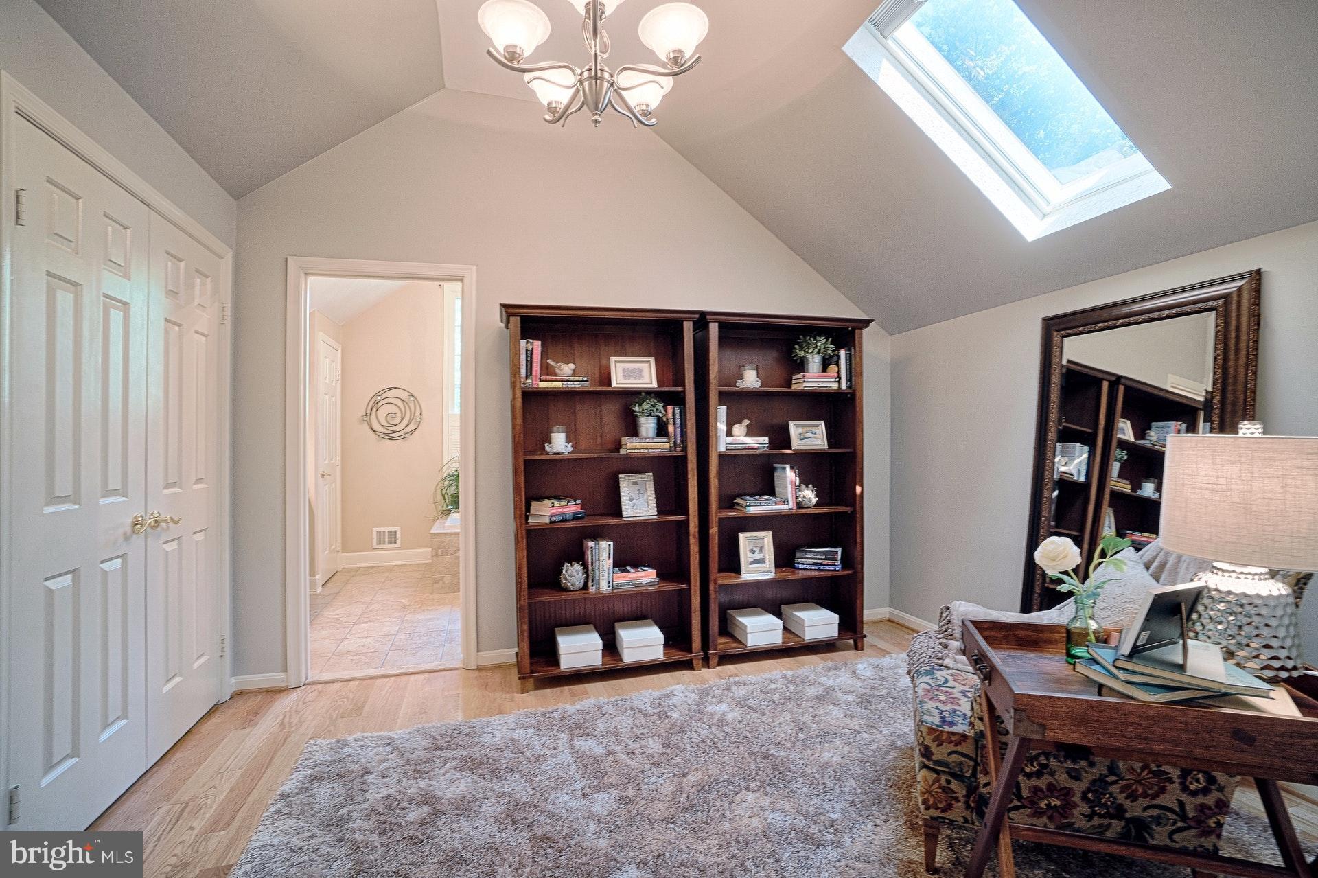 11603 Auburn Grove Court Reston, VA 20194 - Photo 17 of 28 Walk in closet/ Sitting area