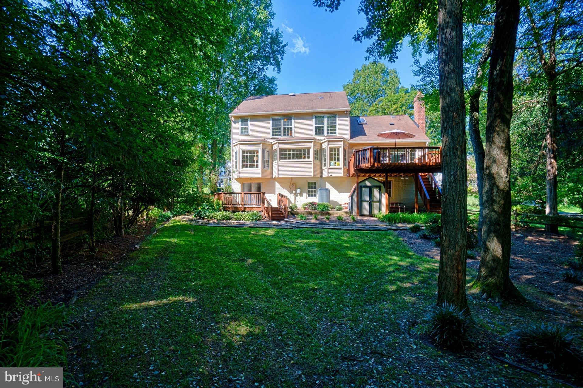 11603 Auburn Grove Court Reston, VA 20194 - Photo 28 of 28 Exterior (Rear)