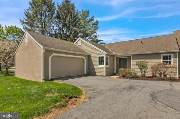 $425,000 | 1962 Meadow Lane, Reading, PA 19610