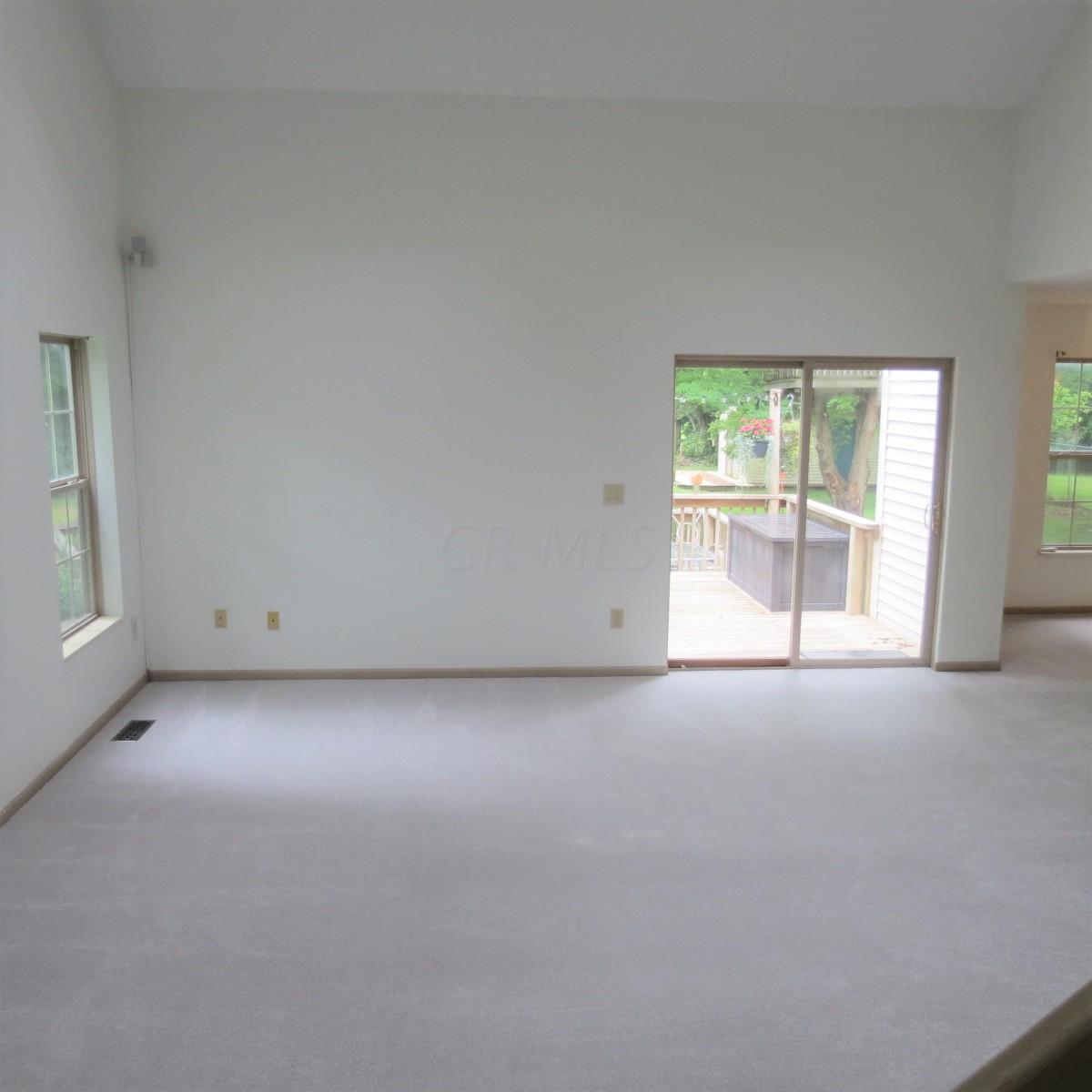 249 Citation Road Southwest Pataskala, OH 43062 - Photo 6 of 44