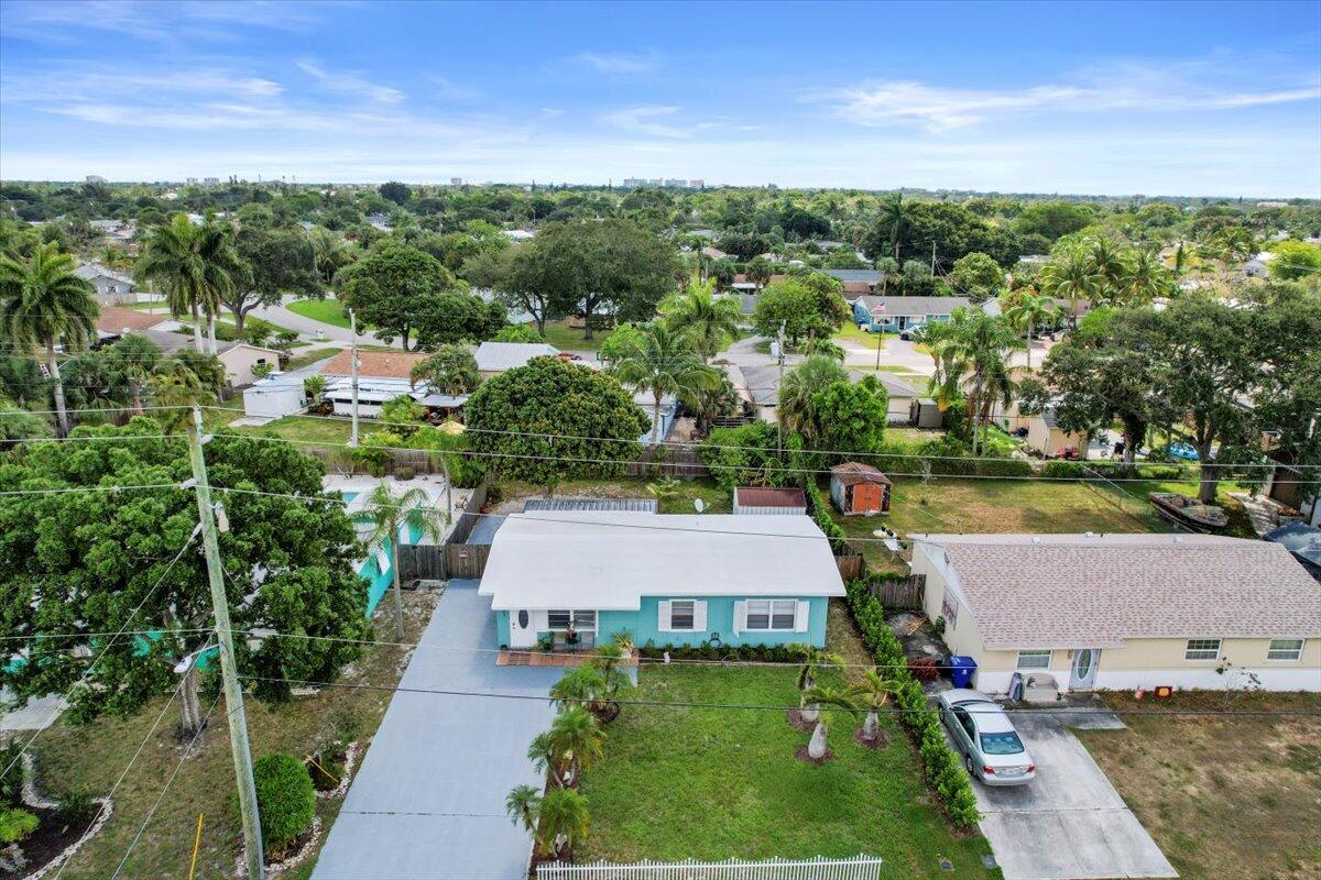 503 North Pennock Lane Jupiter, FL 33458 - Photo 23 of 25 27-DJI_0834