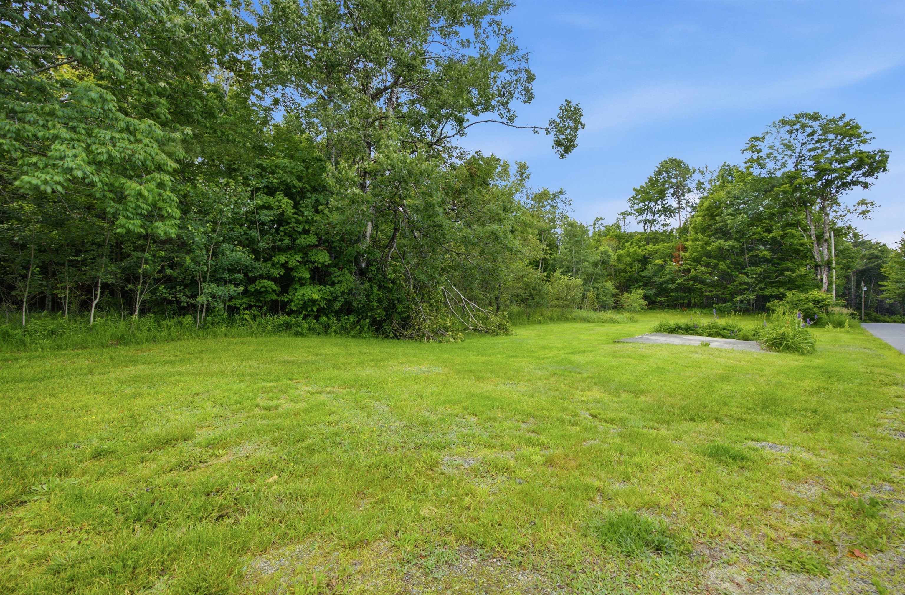 557 Old E Road Whitefield, NH 03598 - Photo 18 of 59