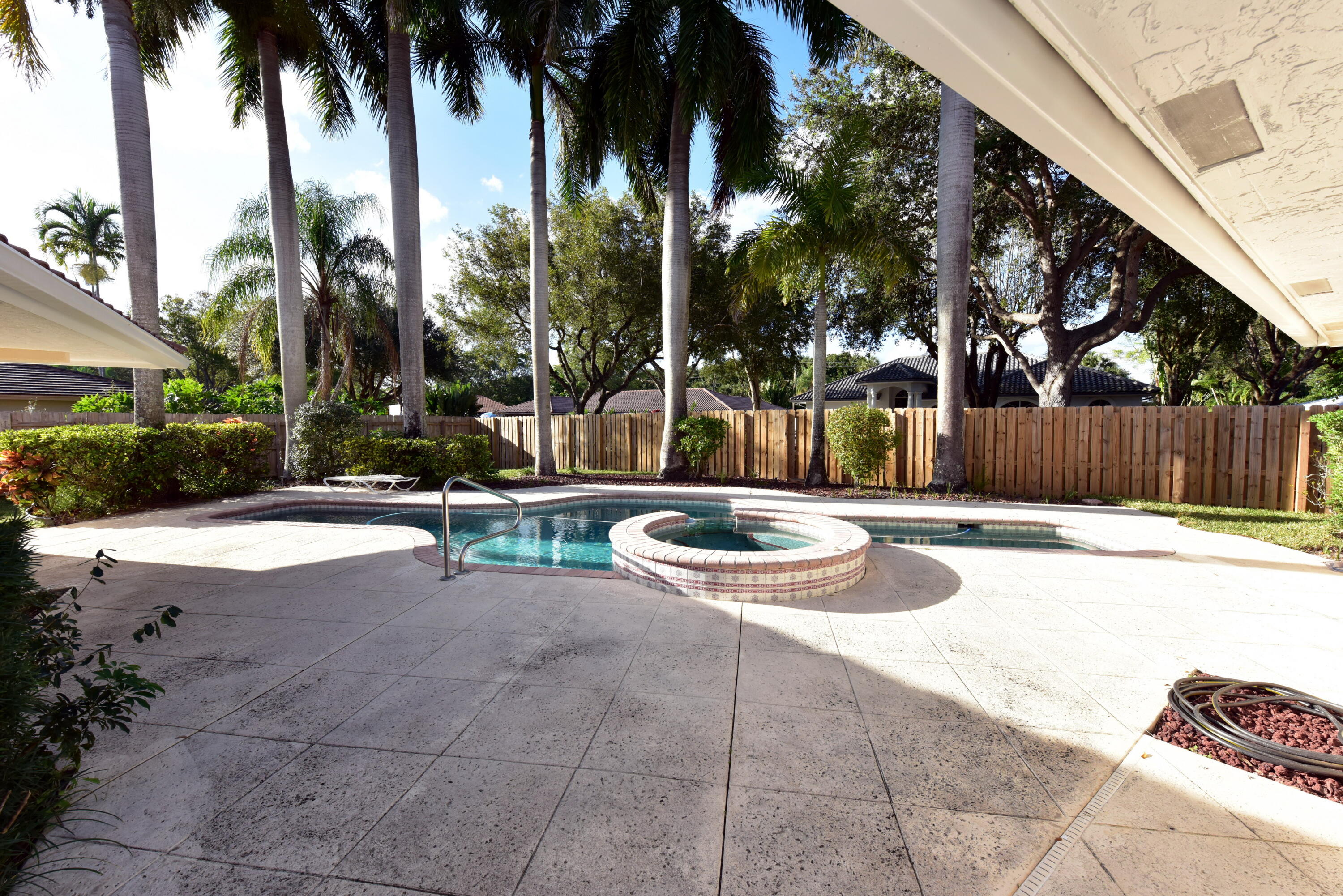 6813 Viento Way Boca Raton, FL 33433 - Photo 2 of 19 Patio - Pool