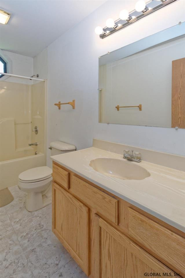 129 Fort Hunter Road Guilderland, NY 12303 - Photo 21 of 39 Photo 21