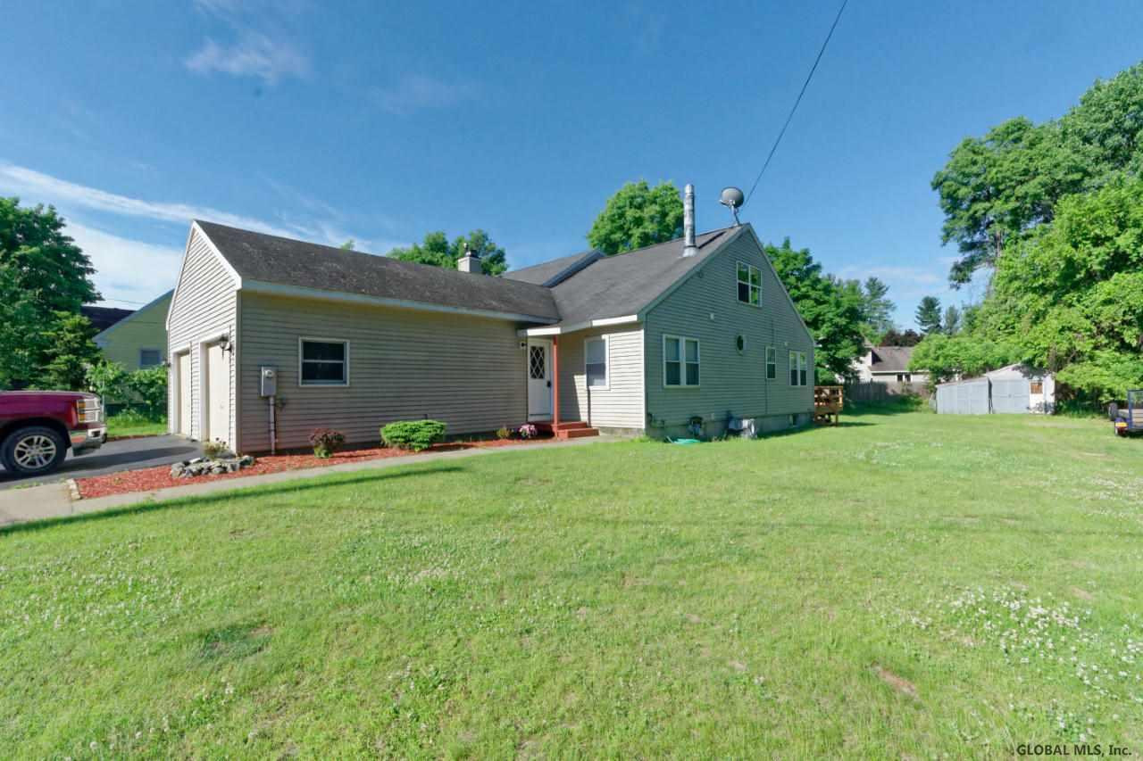 129 Fort Hunter Road Guilderland, NY 12303 - Photo 3 of 39 Photo 3