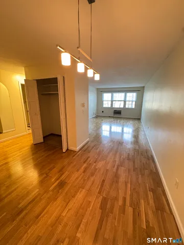 $195,000 | 34 A Padanaram Road, Unit 103, Danbury, CT 06811