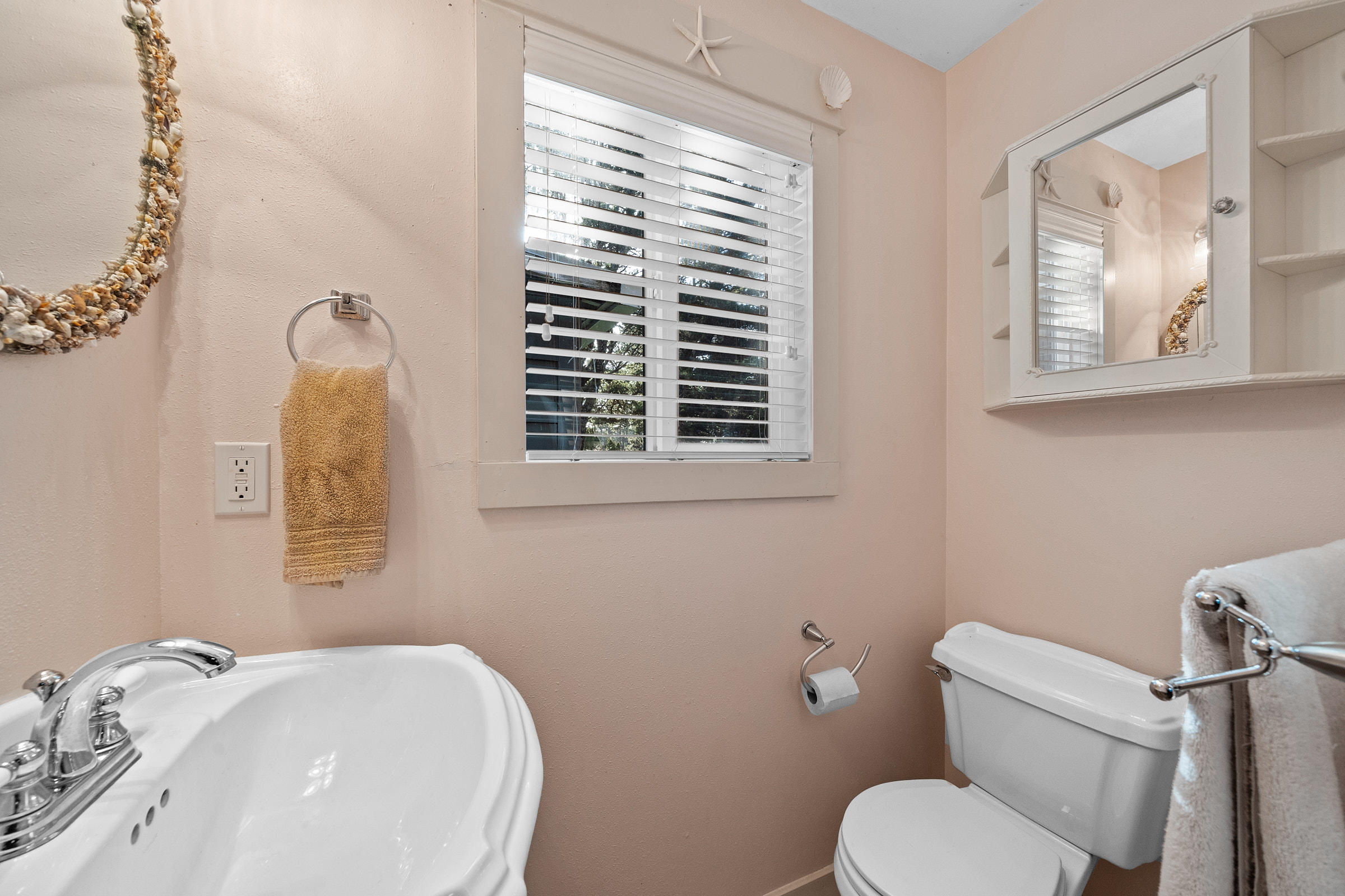 4780 Alder Cove Road West Tillamook, OR 97141 - Photo 14 of 21 DSC02084
