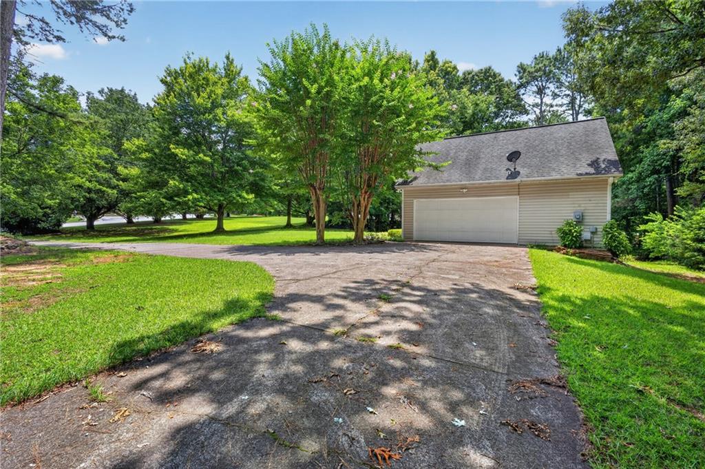4460 Suwanee Dam Road Suwanee, GA 30024 - Photo 10 of 41
