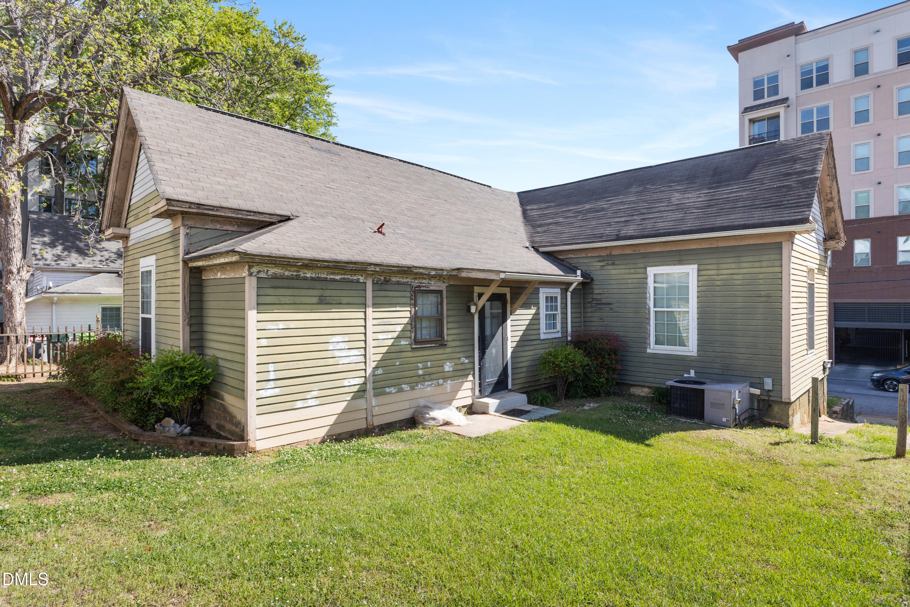 407-411 North Boylan Avenue Raleigh, NC 27603 - Photo 11 of 15 407 N Boylan