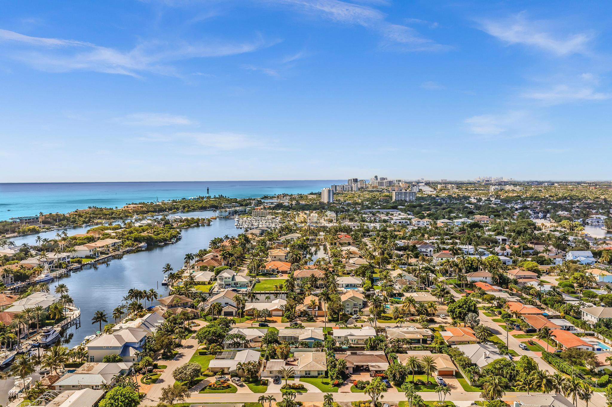 2888 Northeast 33rd Street Lighthouse Point, FL 33064 - Photo 117 of 129 DJI_20250911104530_0091_D