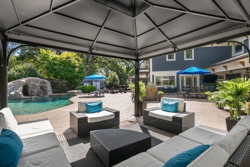 47 Addison Street Braintree, MA 02184 - Photo 31 of 42