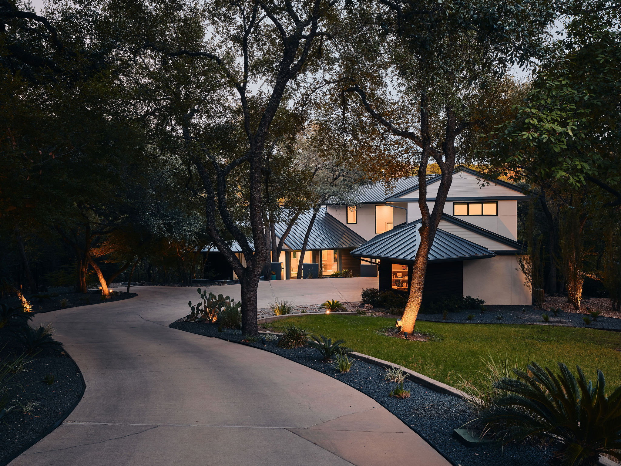 3200 Three Rivers Drive Austin, TX 78746 - Photo 3 of 32 Gallery Image 3