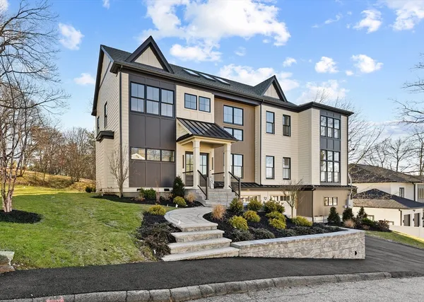 $2,699,888 | 12 Hill Street, Needham, MA 02494