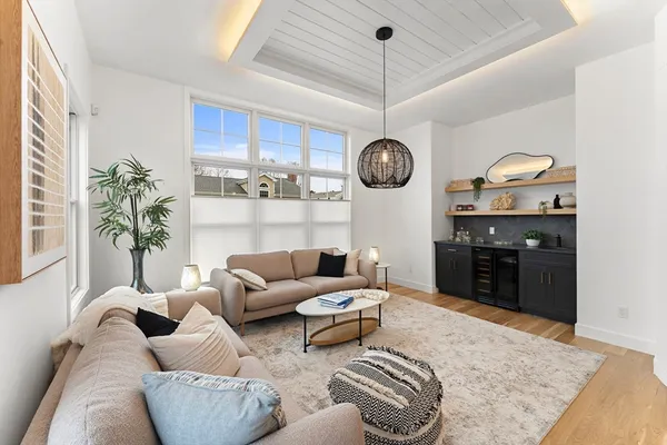 $2,669,888 | 12 Hill Street, Needham, MA 02494