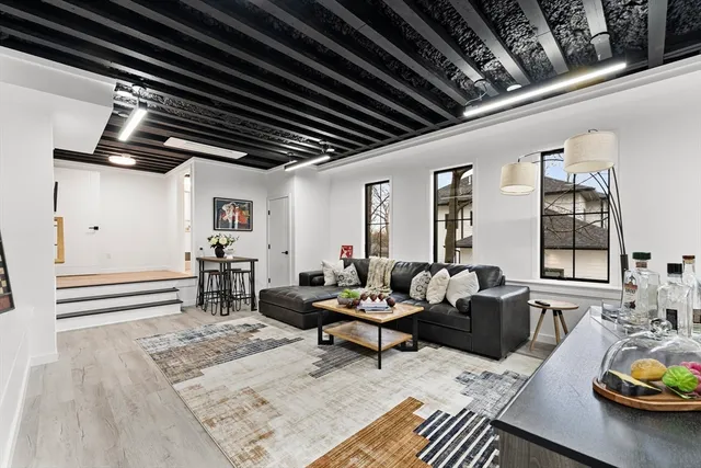 $2,789,888 | 12 Hill Street, Needham, MA 02494