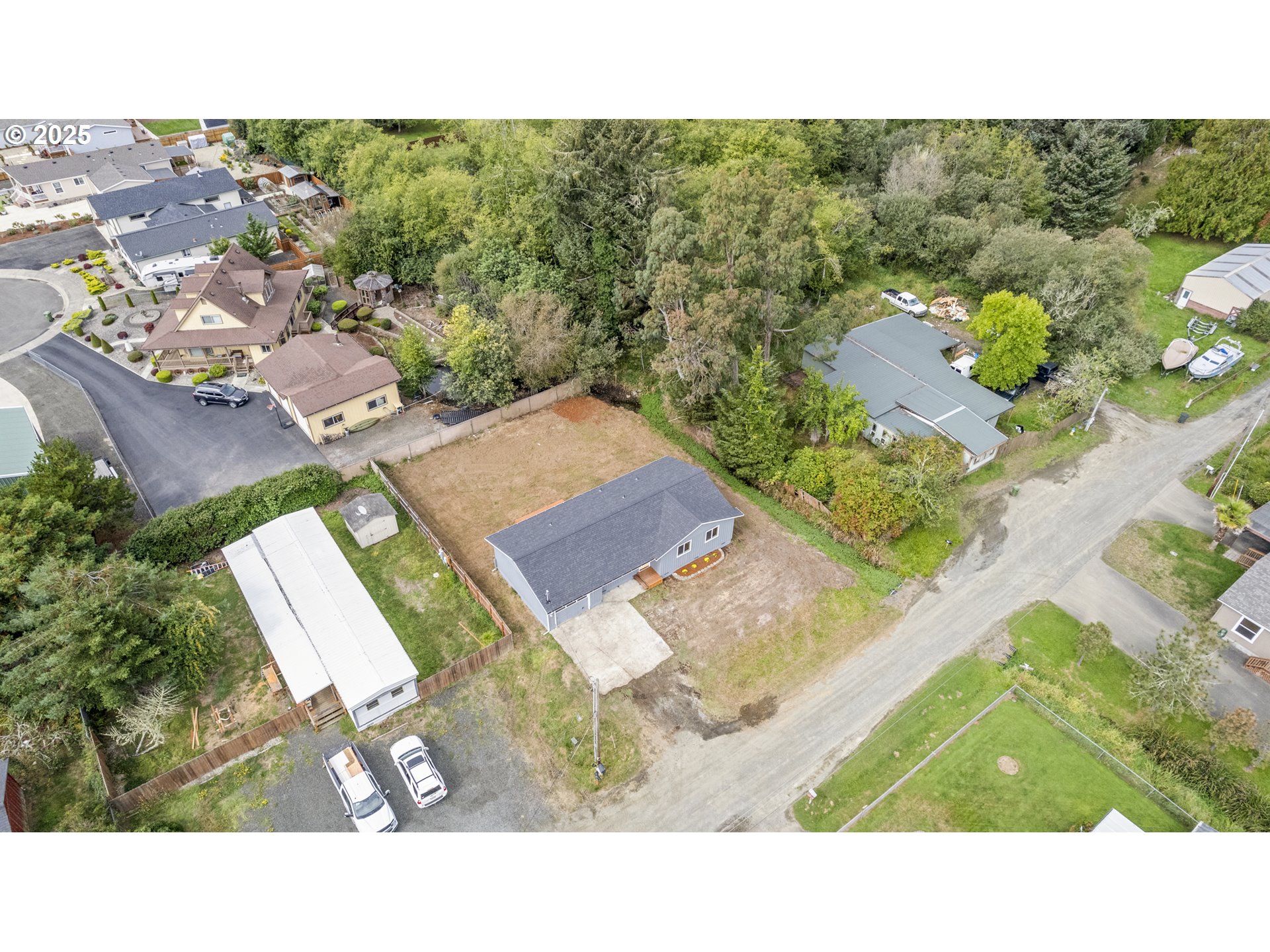 475 Rugh Lane Lakeside, OR 97449 - Photo 25 of 27 Gallery Image 25