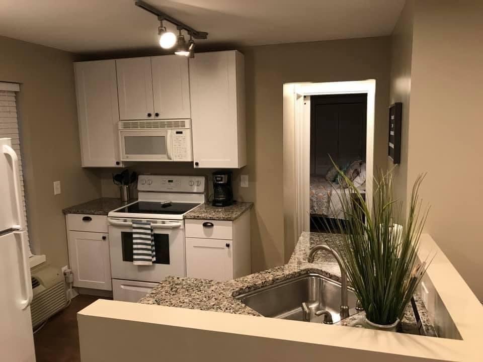 1004 B Holly Tree Gap Road Brentwood, TN 37027 - Photo 1 of 6