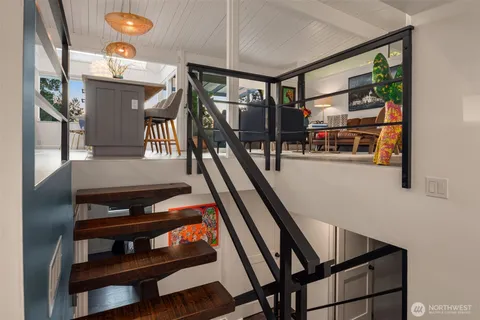 $1,795,000 | 617 33rd Avenue East, Seattle, WA 98112