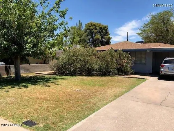 $2,100 | 1207 South Roosevelt Street, Tempe, AZ 85281