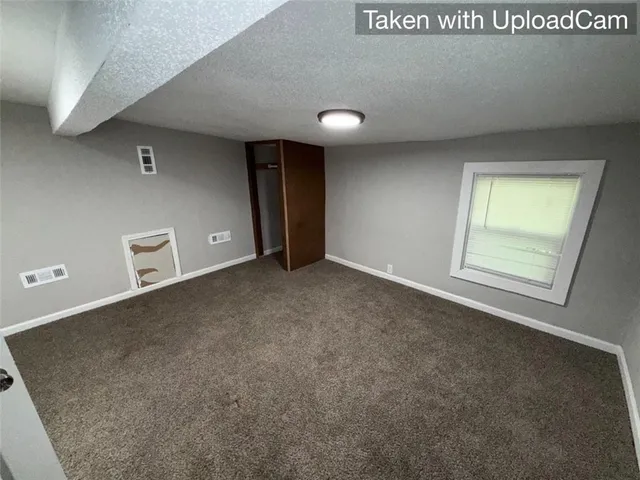 $205,000 | 913 South Hocker Avenue, Independence, MO 64050