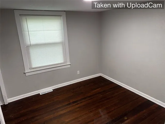 $205,000 | 913 South Hocker Avenue, Independence, MO 64050