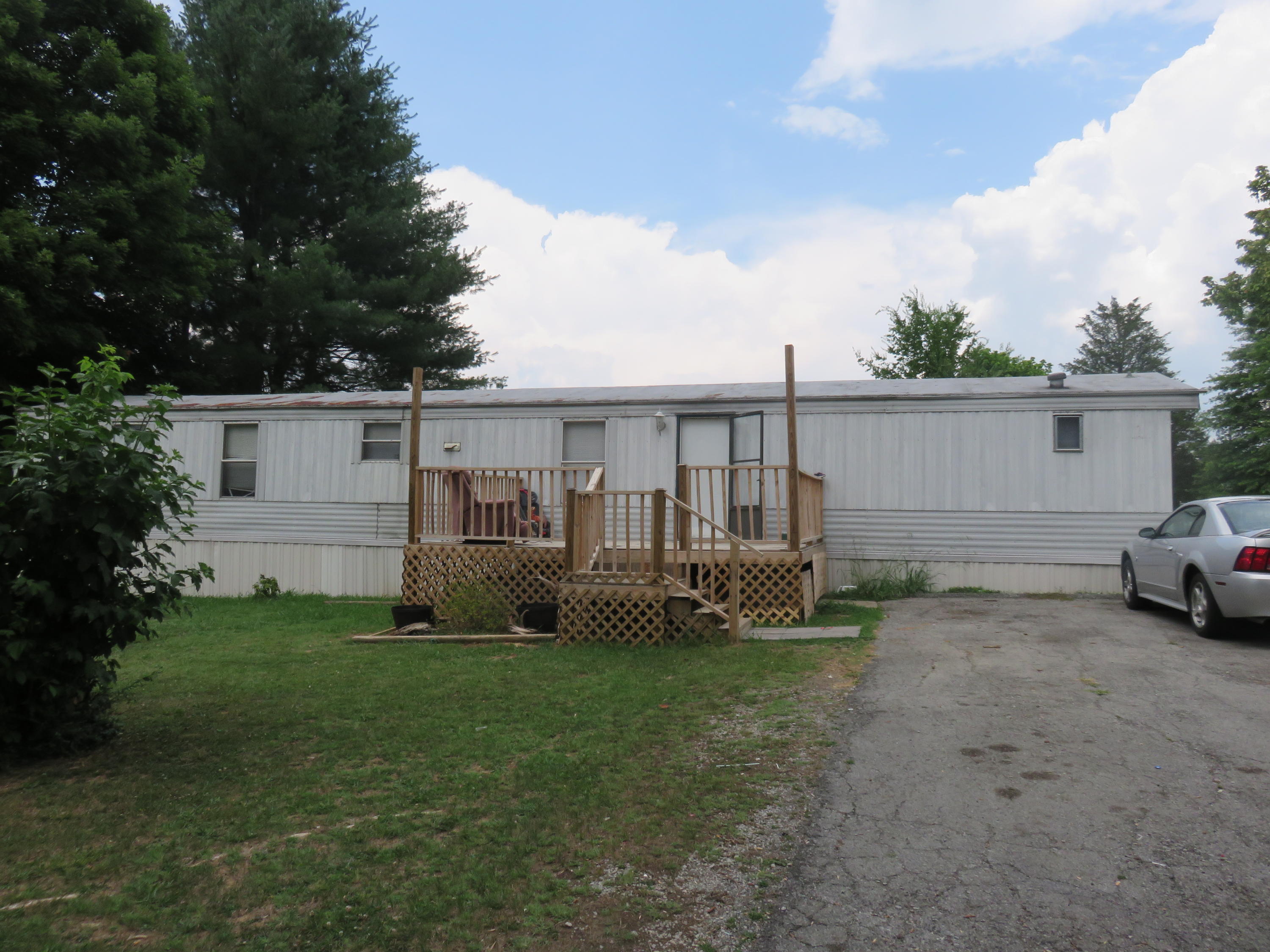 200 Ledge Lane Decatur, TN 37322 - Photo 1 of 7 IMG_4196