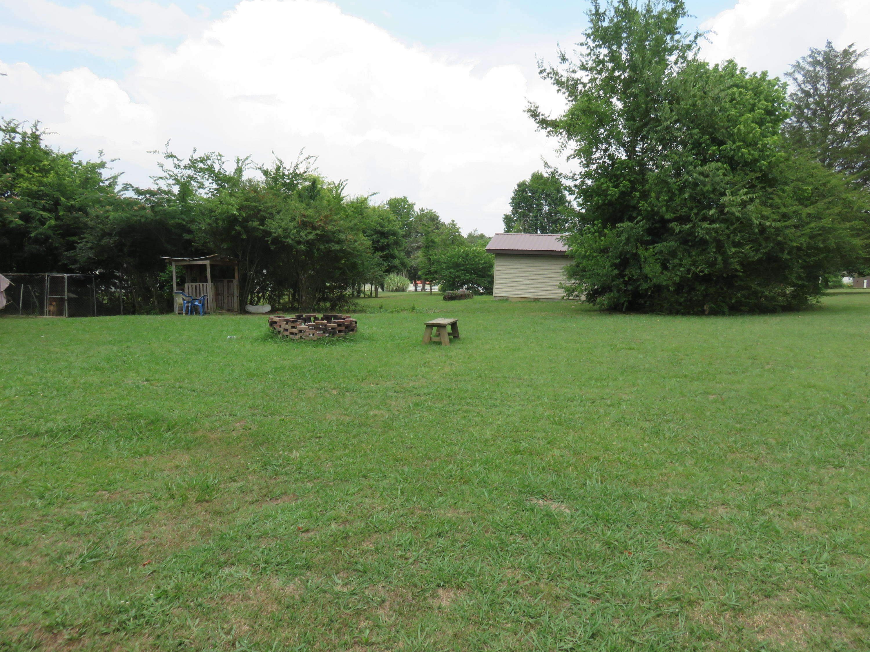 200 Ledge Lane Decatur, TN 37322 - Photo 3 of 7 IMG_4198