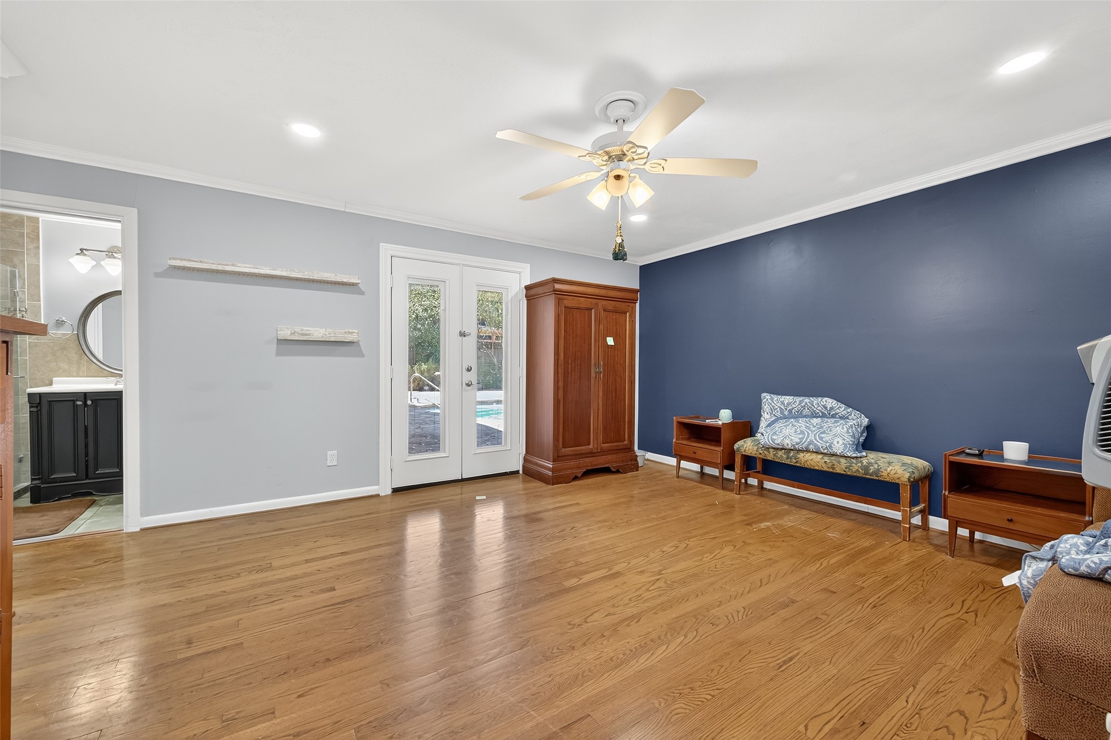 5326 Redstart Street Houston, TX 77096 - Photo 18 of 41 wooden floor in an empty room with a window