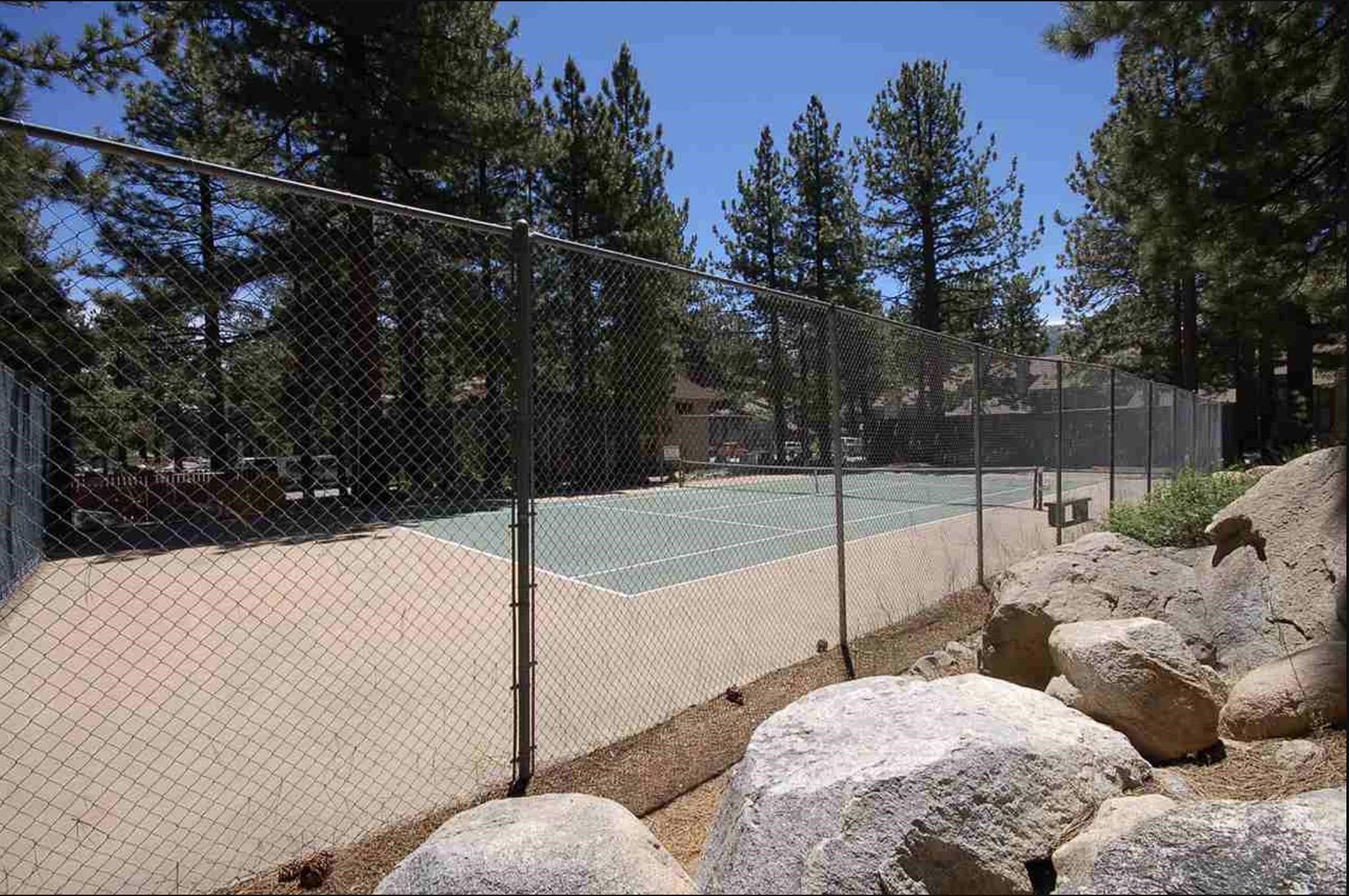 2499 Sierra Nevada Road, Unit R2 Mammoth Lakes, CA 93546 - Photo 22 of 28 a view of outdoor space and yard