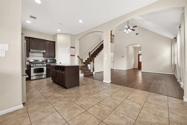 $2,495 | 6018 Gracys Landing Lane, Katy, TX 77494