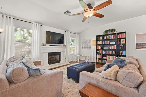 $375,000 | 1409 Knoll Ridge Drive, Cedar Park, TX 78613