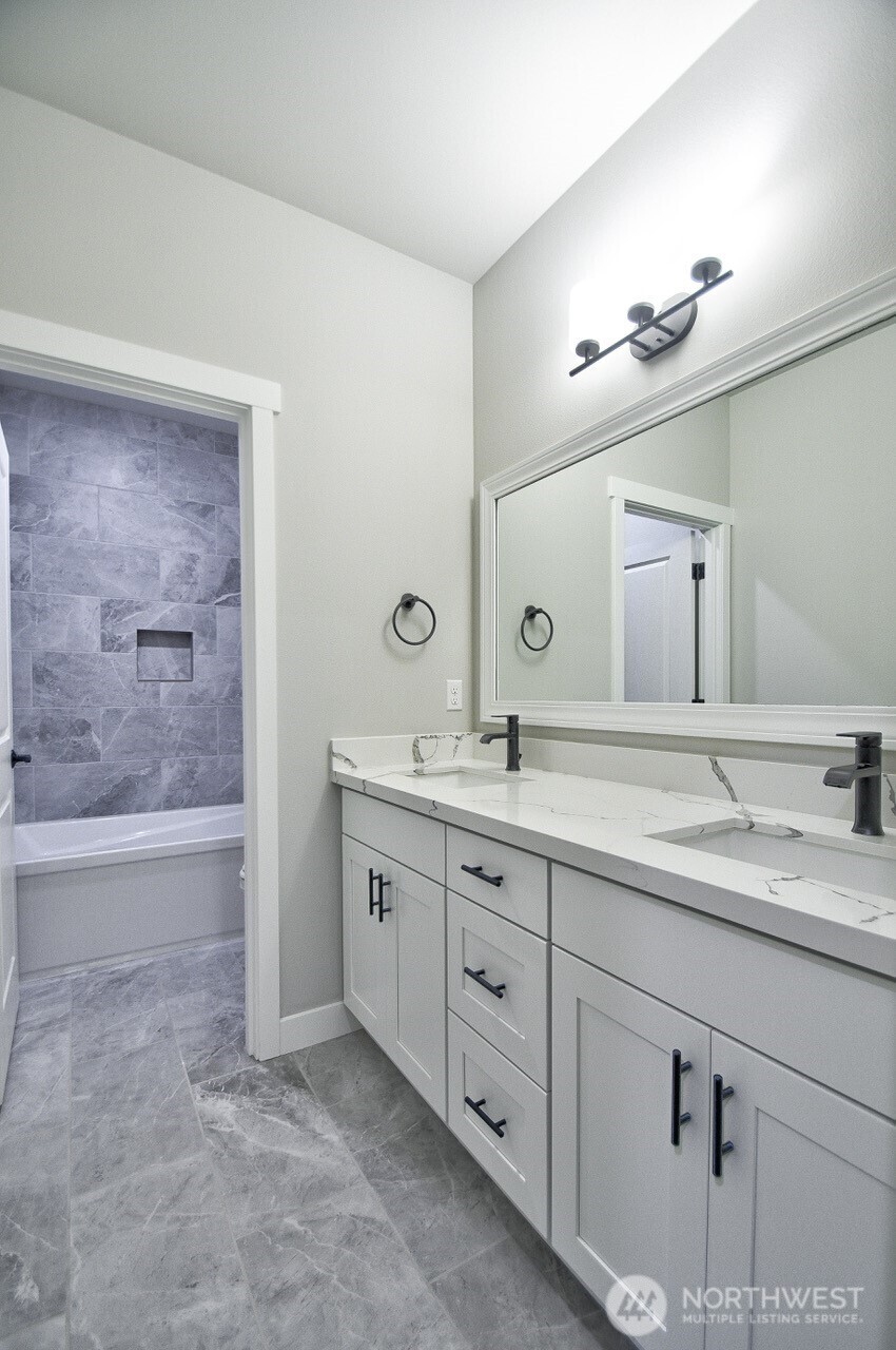 14349 Mima Road Southwest Olympia, WA 98512 - Photo 14 of 35