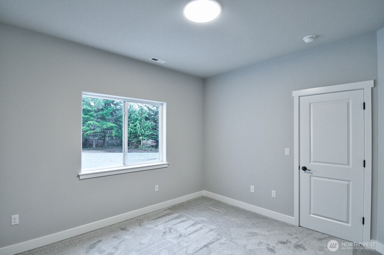 14349 Mima Road Southwest Olympia, WA 98512 - Photo 16 of 35