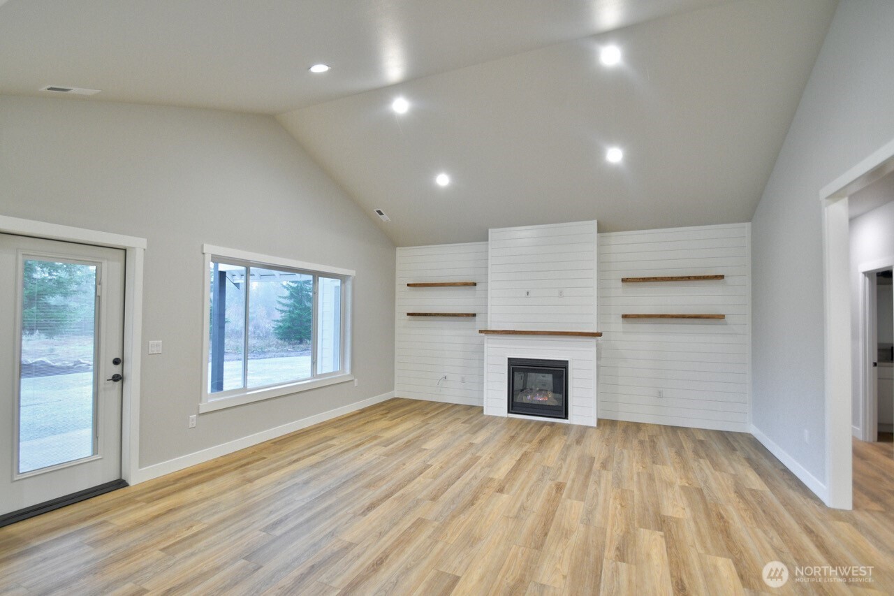 14349 Mima Road Southwest Olympia, WA 98512 - Photo 3 of 35